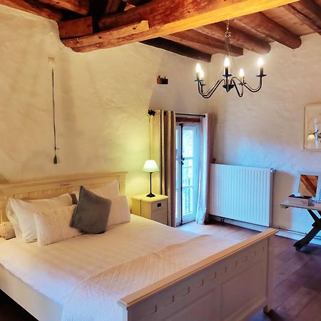 Bed and Breakfast Moulin De Sevoux Malétable Exterior foto
